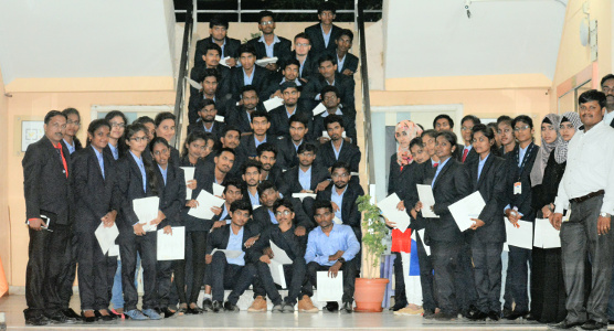 Professor Srinivas Gunda - NSV students visiting VVIM B-School in Nov'17